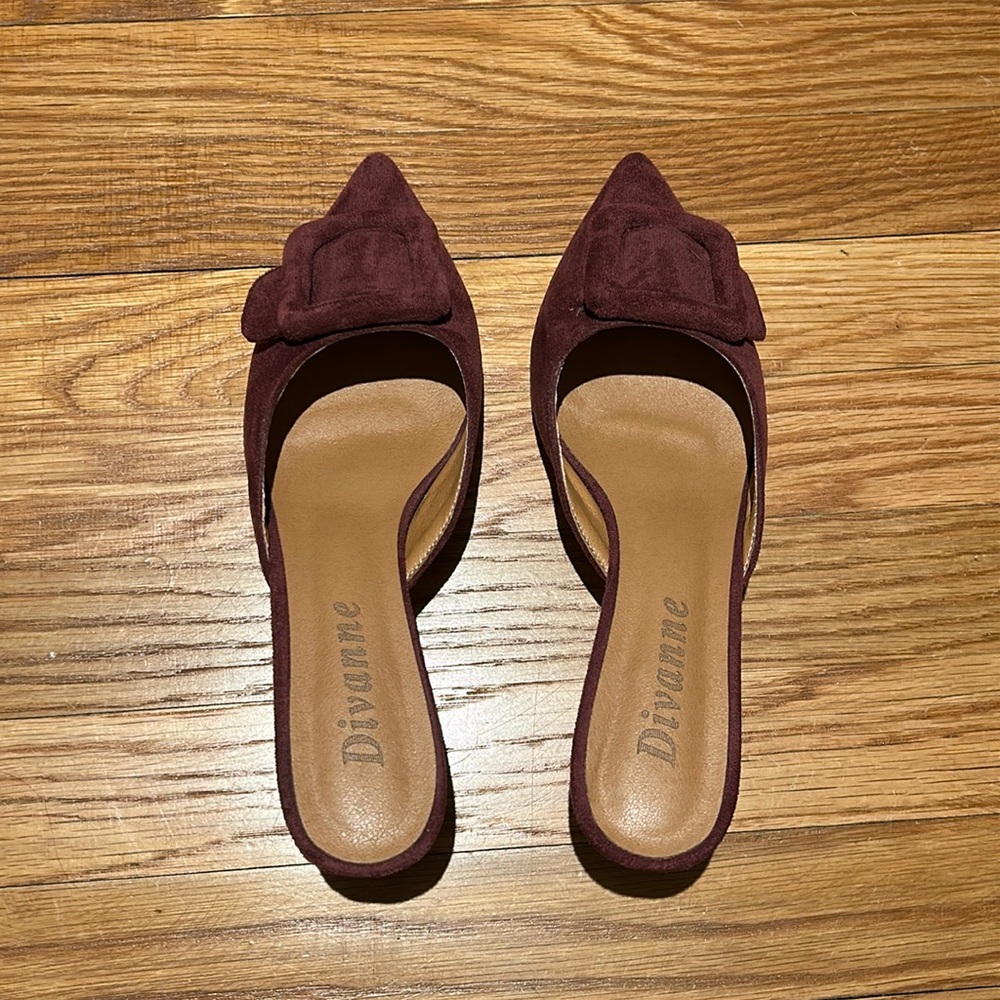 Divanne buckle slide heel